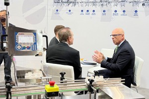 news-20221115-cphi-06