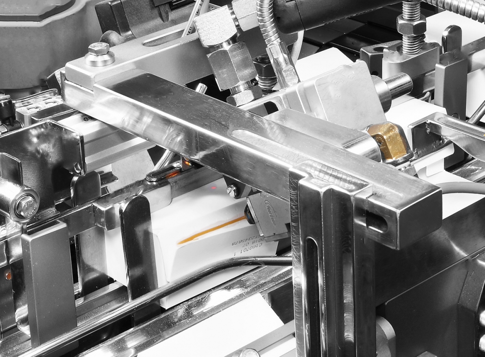 Hot Melt Glue Sealing