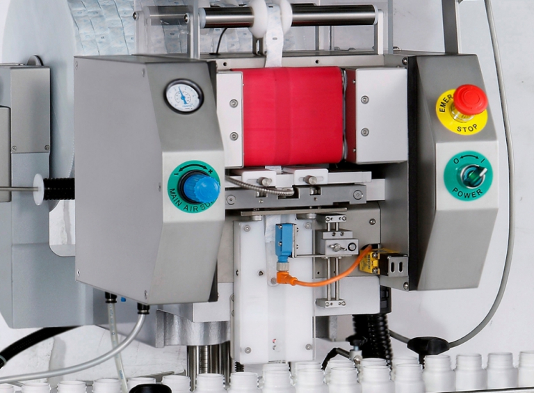 CVC Technologies, Inc.Leading pharma packaging. Desiccant Pouch Inserter